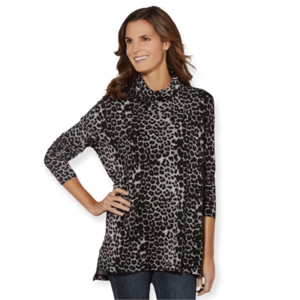 Soft Surroundings Felina Leopard Print Turtle Neck Tunic Sweater Size Medium